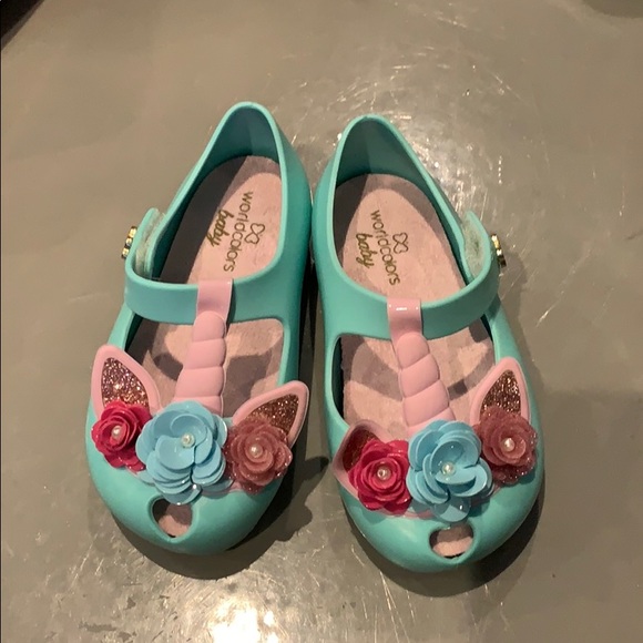 Shoes - Picture 1 of 1